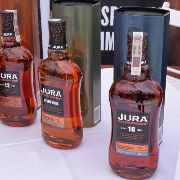 Scotch Whisky JURA single malt lubimywhisky.pl Folwark Stara Winiarnia
