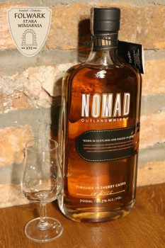 Nomad Outland Whisky Folwark Stara Winiarnia